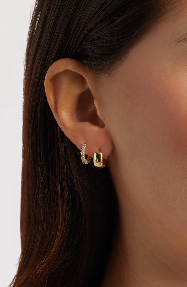 Chelsea28 Set of 3 Huggie Hoop Earrings, Alternate, color, Clear- Gold