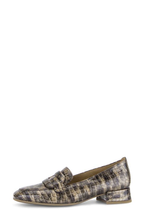 Penny Loafer