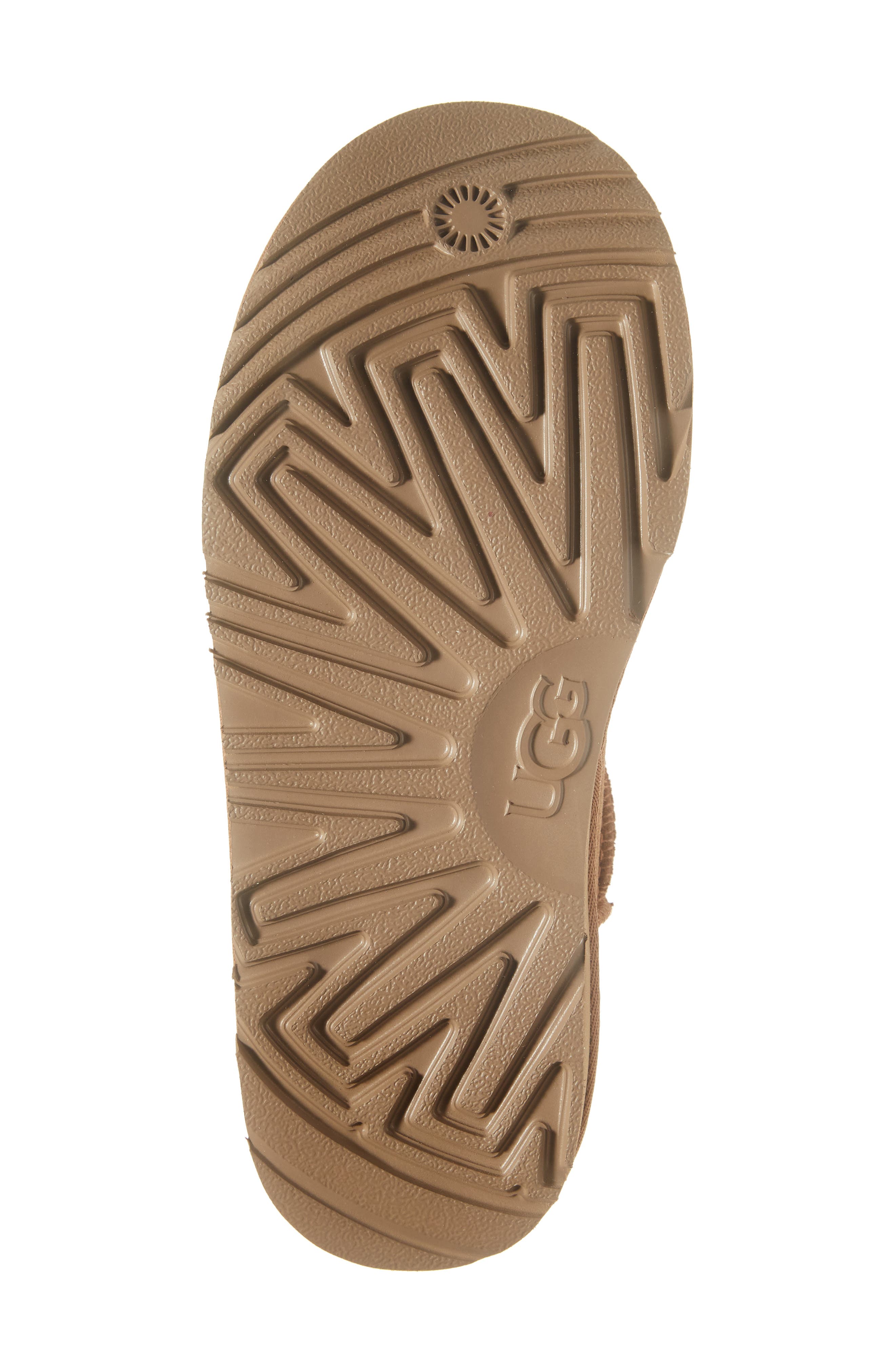 UGG<sup>®</sup> Kids' Classic Slipper, Alternate, color, Chestnut