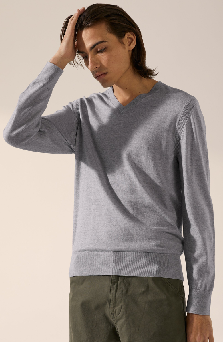 Italic Cole Merino V-Neck Sweater, Alternate, color, Heather Grey