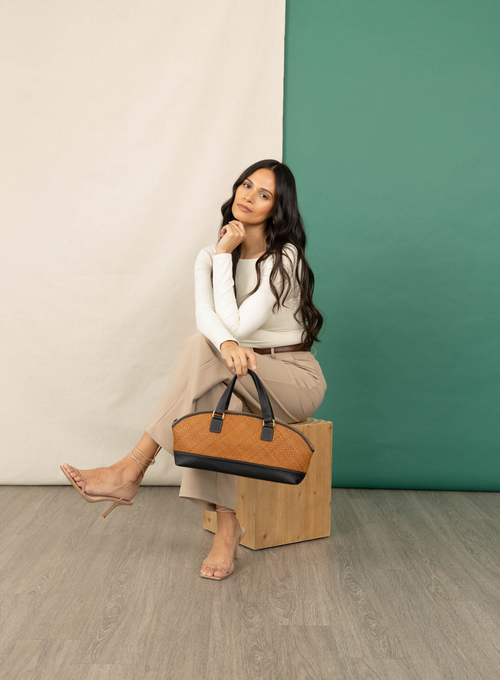 Deux Mains Satchel Bowler Bag In Brown