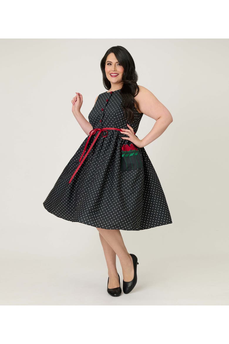Plus Size Tulip Pocket Swing Dress, Main, color, Black Rose