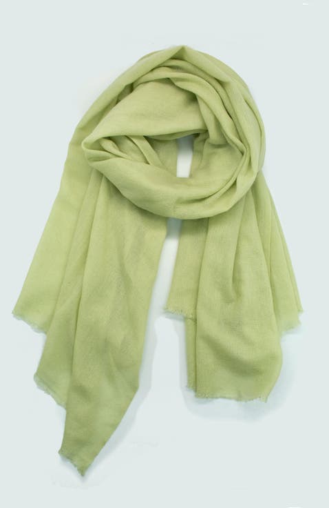 Cashmere pashmina wrap with fringes