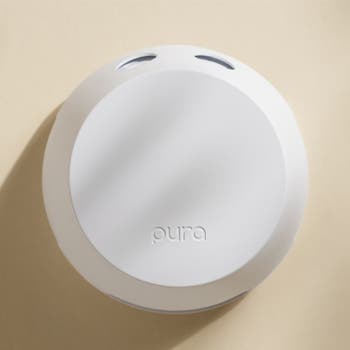 The Pura 4 Smart Fragrance Diffuser