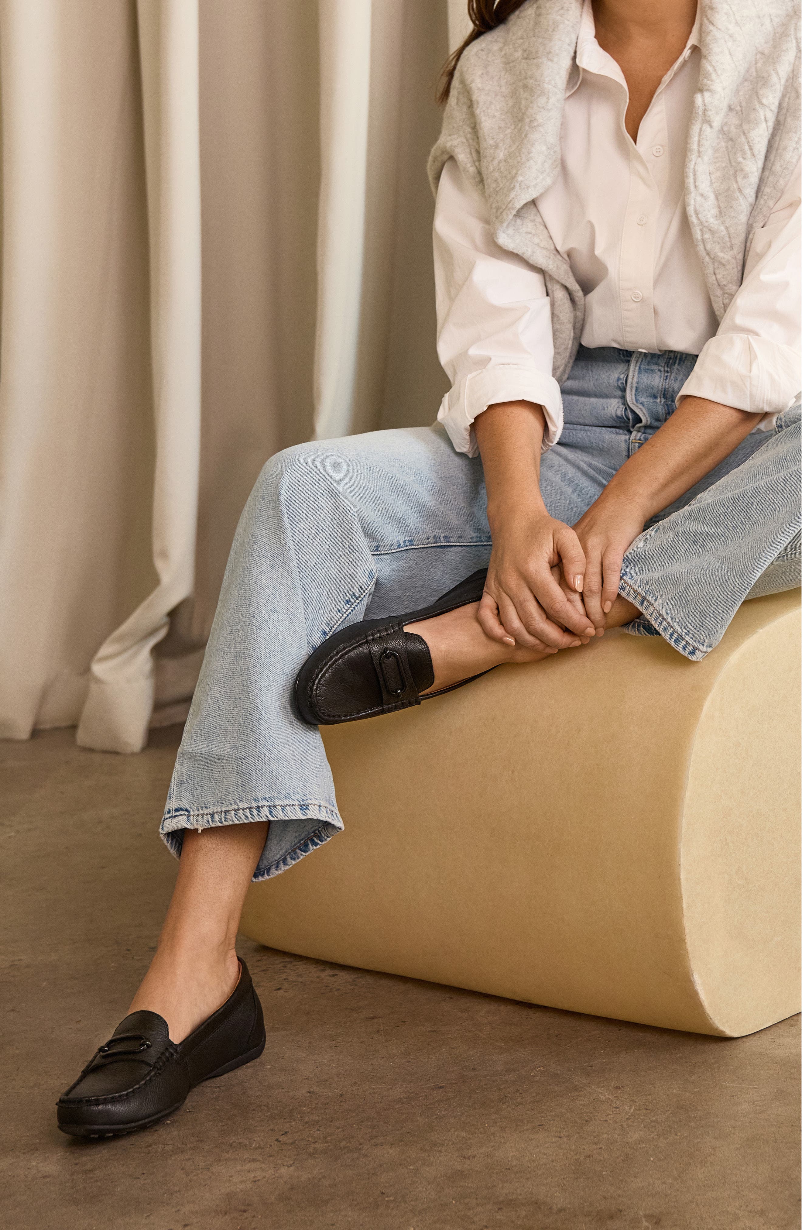 FRANKIE4 Foxx Loafer, Alternate, color, Black Tumbled