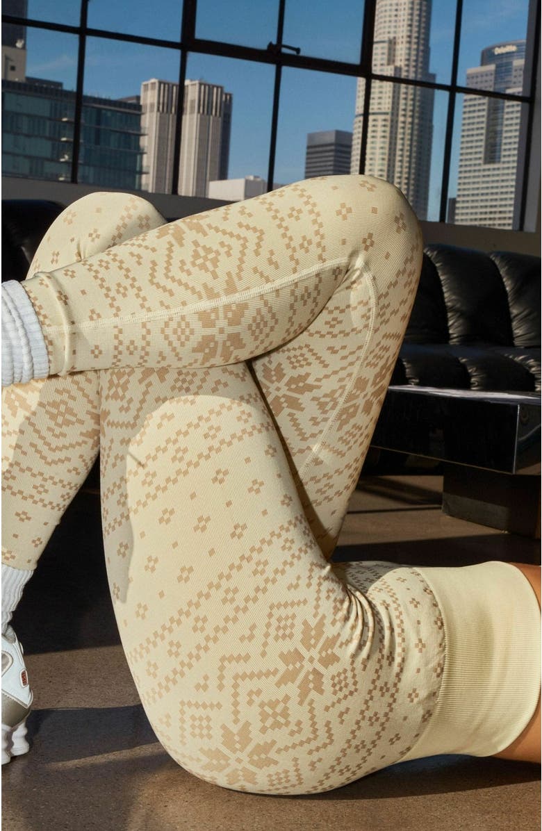 Vitality BaseLayer Pant, Alternate, color, Snowflake