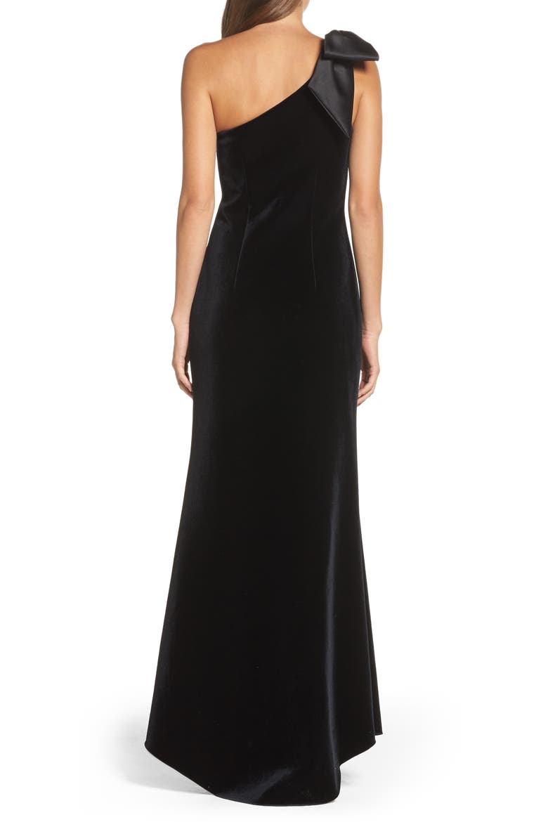 Bow One-Shoulder Velvet Gown, Alternate, color, BLACK