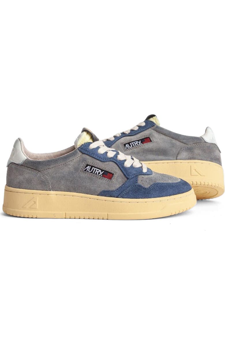 AUTRY Medalist Low Sneaker, Alternate, color,