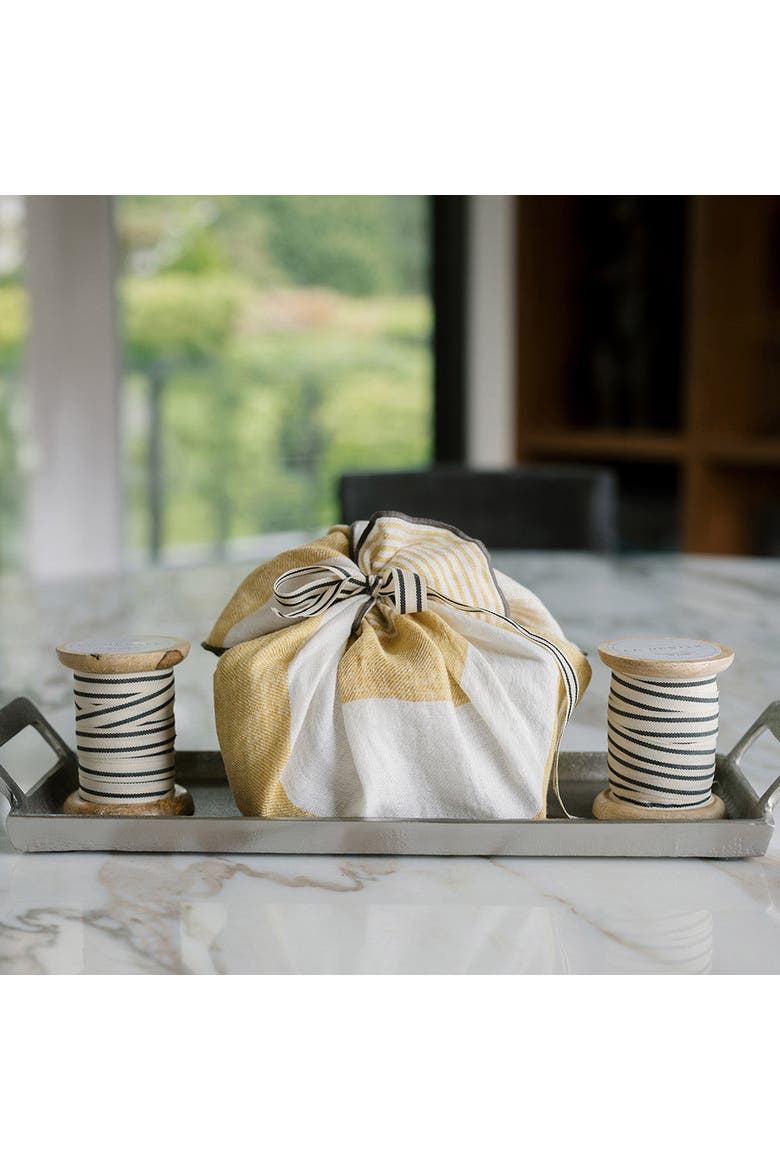 Ribbon in Cream and Black, Alternate, color, Black and Cream