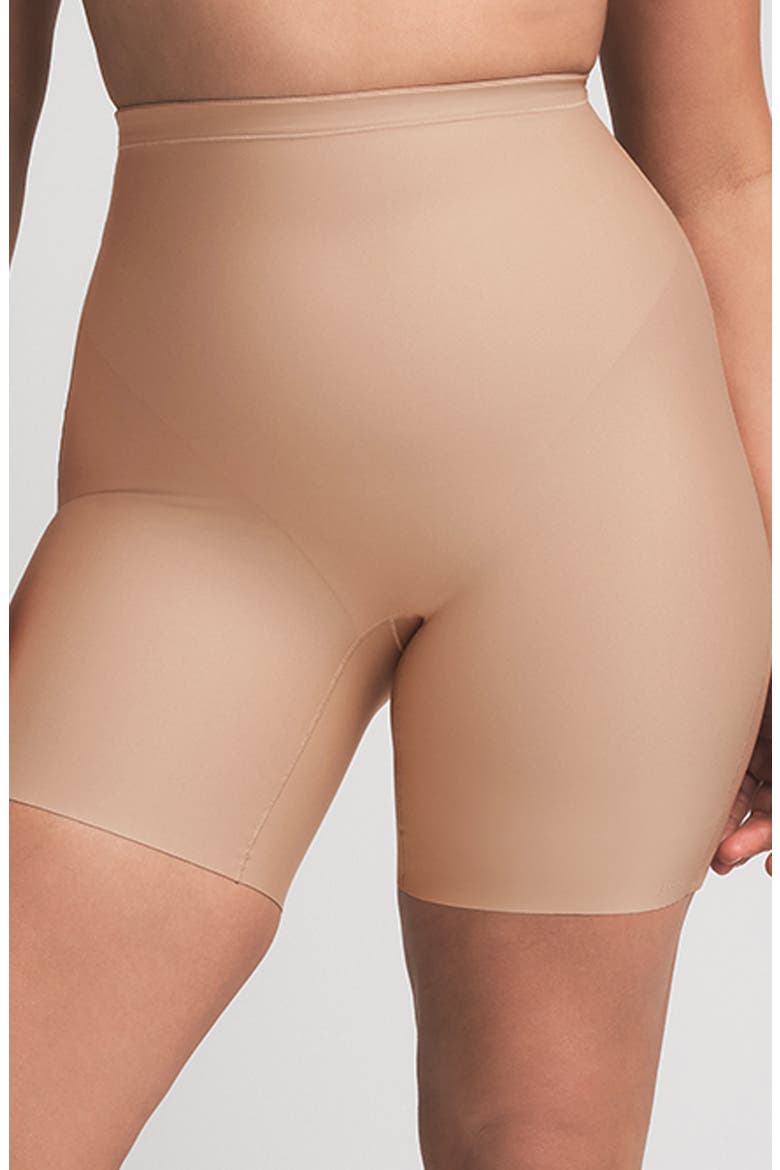 Body Core Sculpt Mid Rise Shorts, Main, color, CLAY