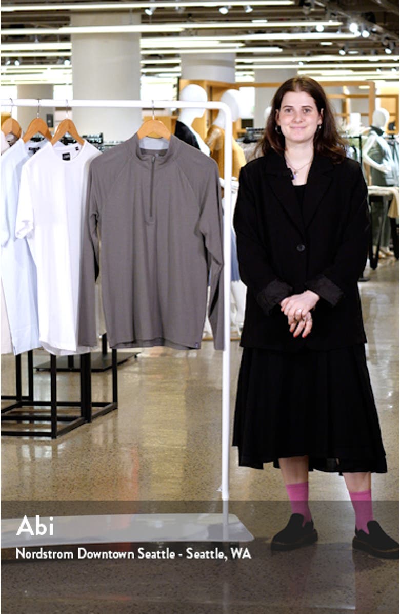 Flex Performance Quarter Zip Pullover, sales video thumbnail