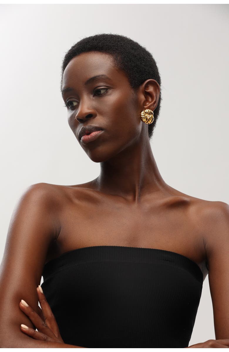 Classicharms Clover Designed Stud Earrings, Alternate, color, Gold