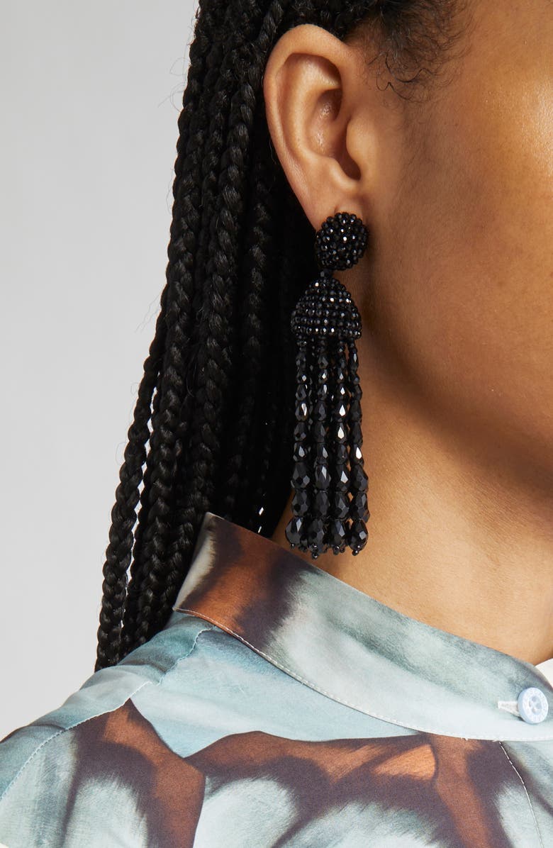 Oscar de la Renta Beaded Chandelier Clip-On Earrings, Alternate, color, Black