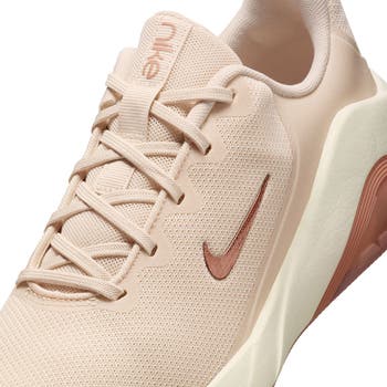 Bella 7 Training Shoe