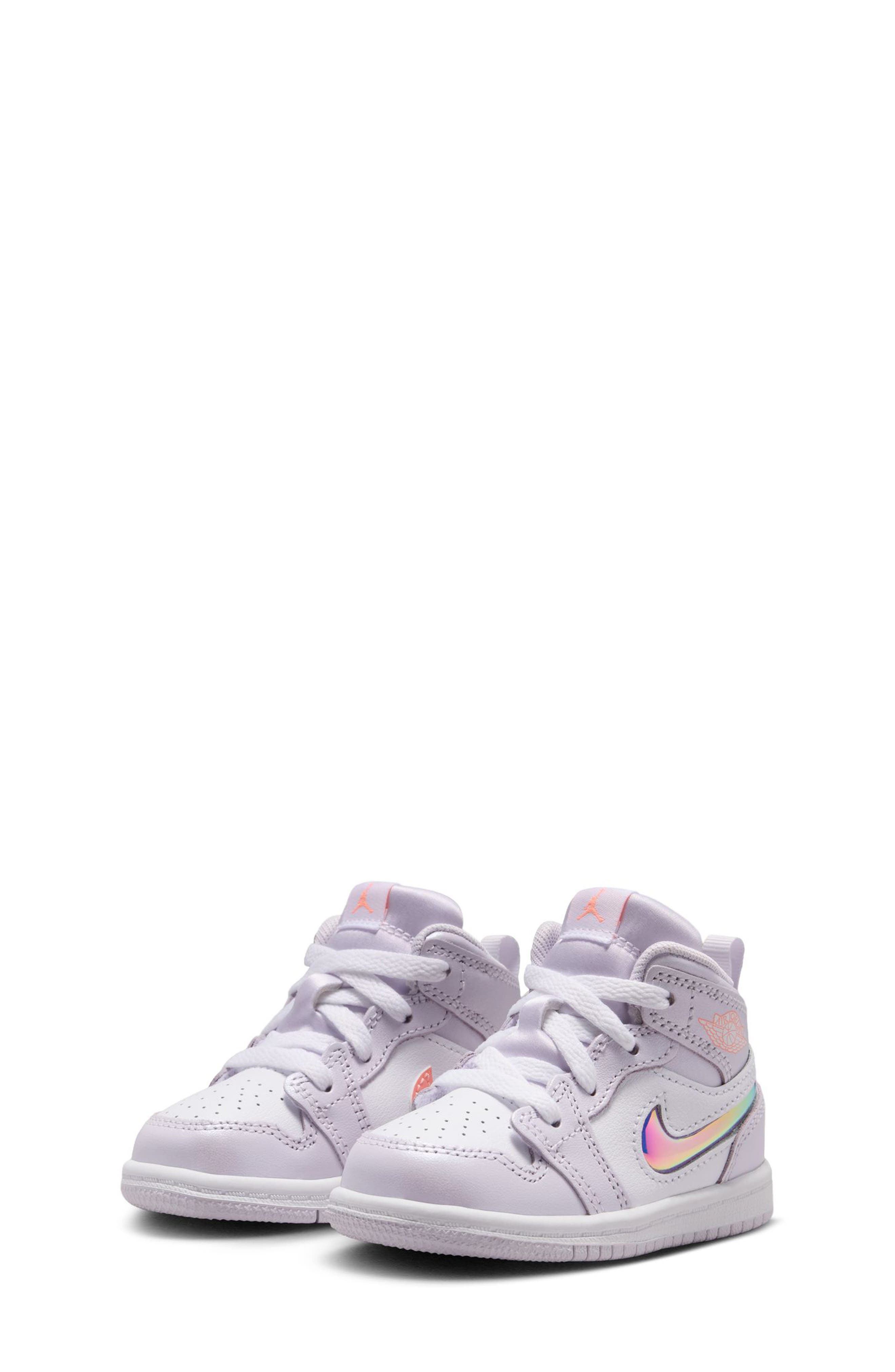 Nike Kids' Jordan 1 Mid SE Basketball Sneaker, Alternate, color, 