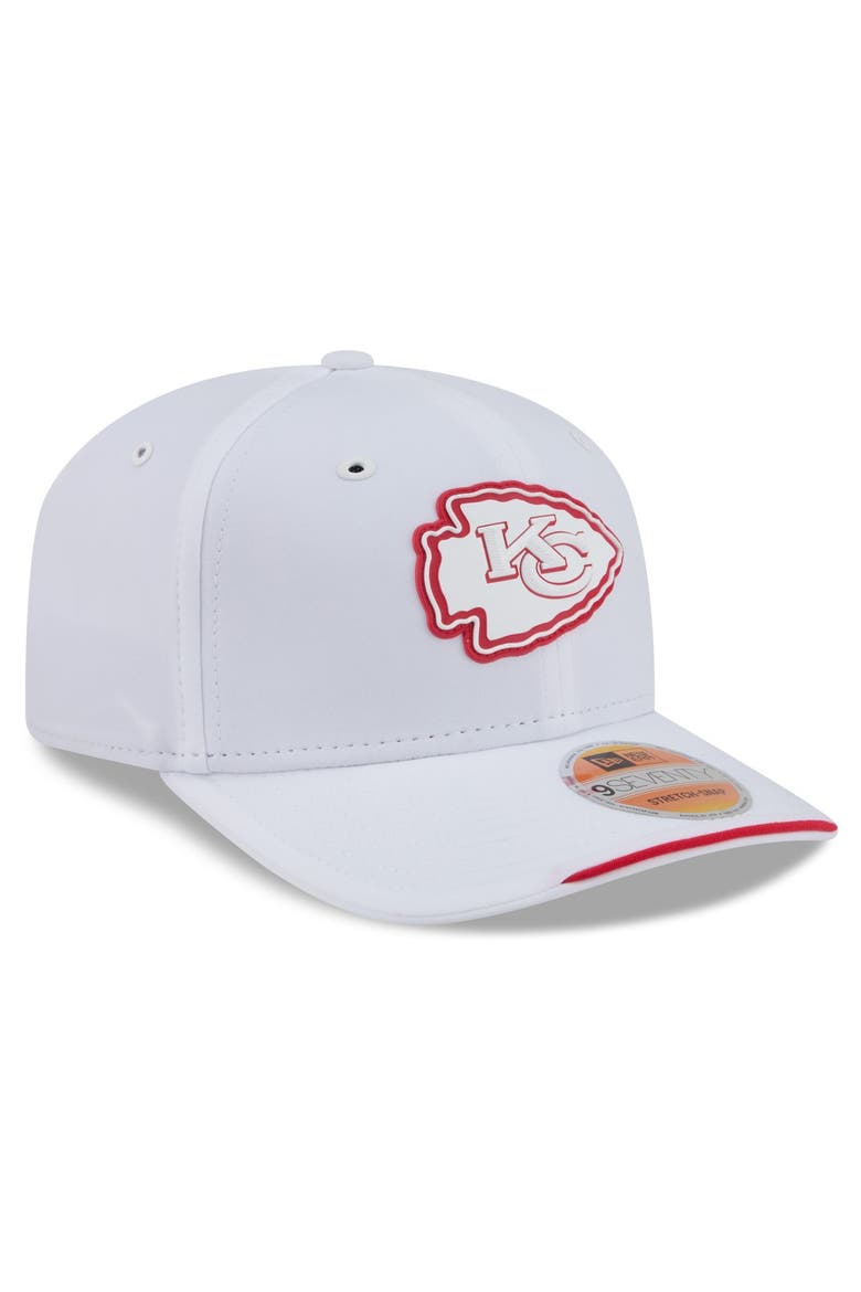 Men's New Era White Kansas City Chiefs 2026 Sideline 9SEVENTY Adjustable Hat, Alternate, color, White