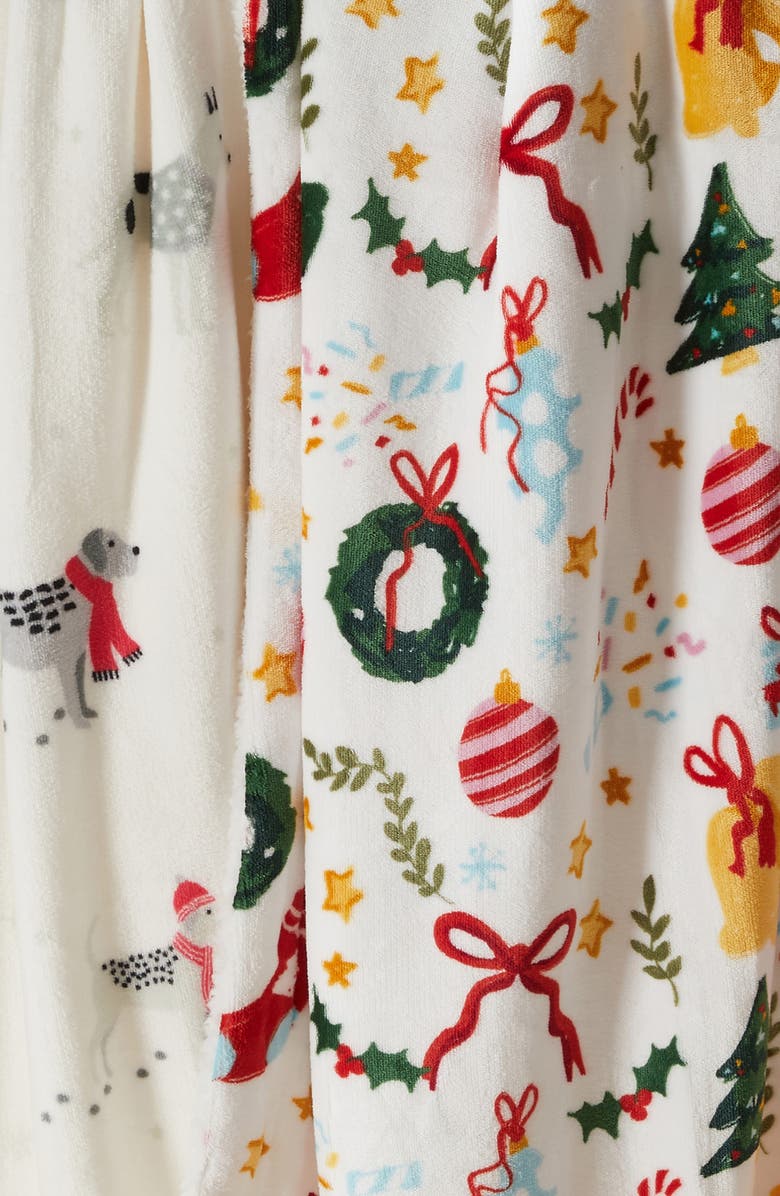 Woven & Weft Holiday Print Reversible Faux Shearling Throw Blanket, Alternate, color, Celebration