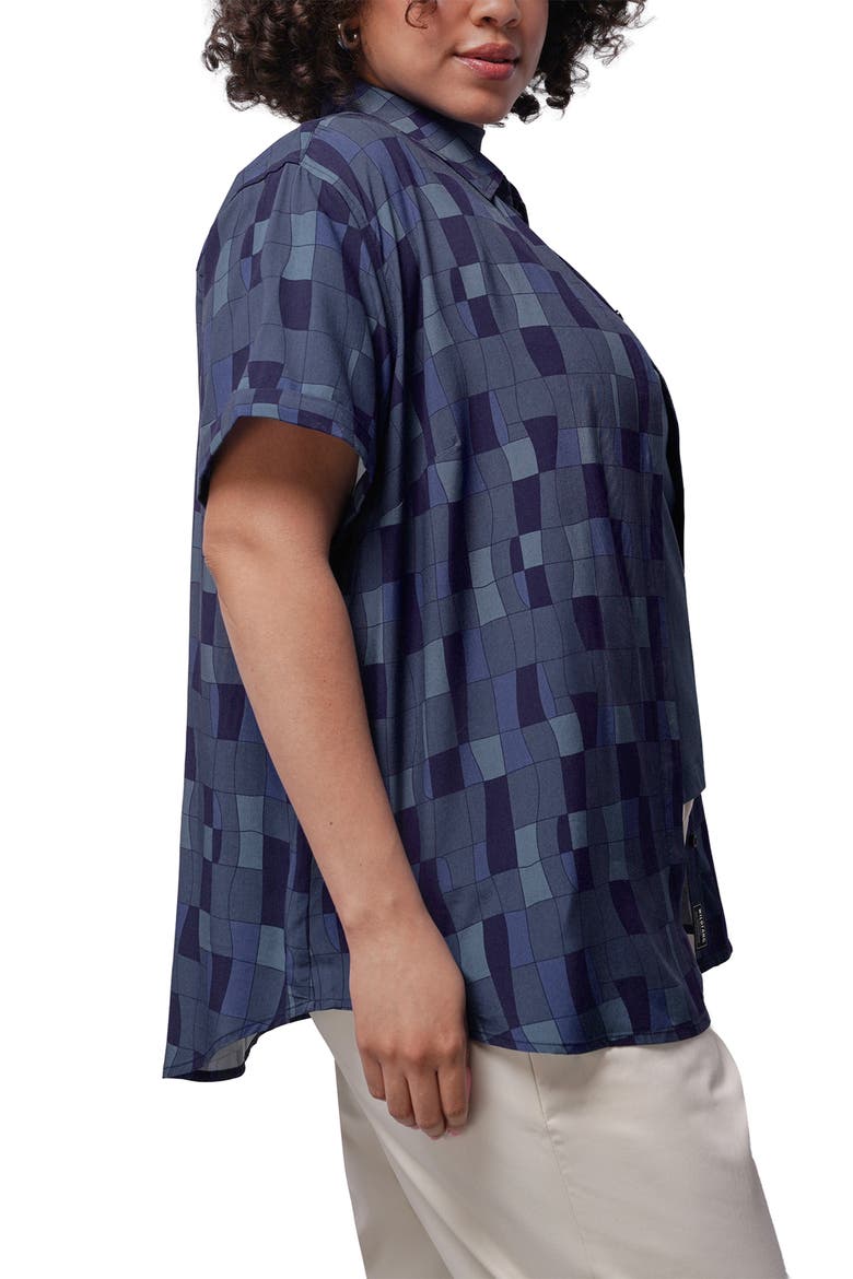 The Empower Button Up, Alternate, color, ABSTRACT TILE NAVY