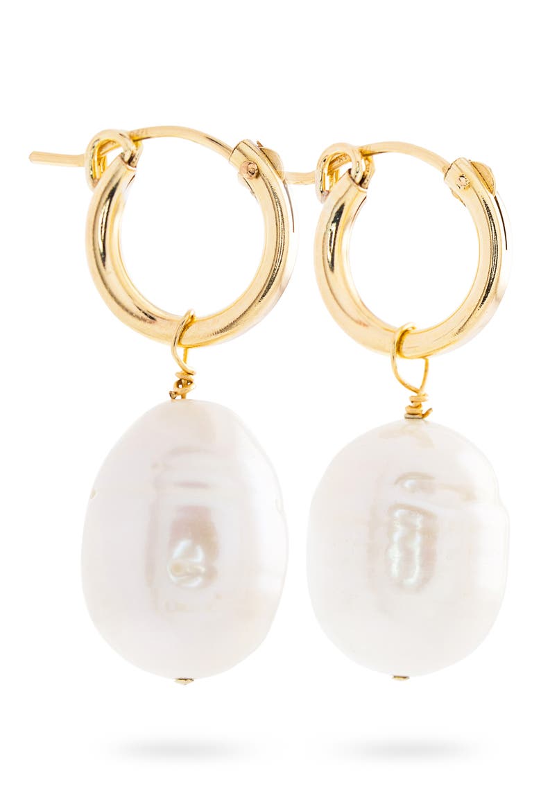 Freshwater Pearl Huggie Hoop Earrings, Alternate, color, YELLOW GOLD/ PEARL