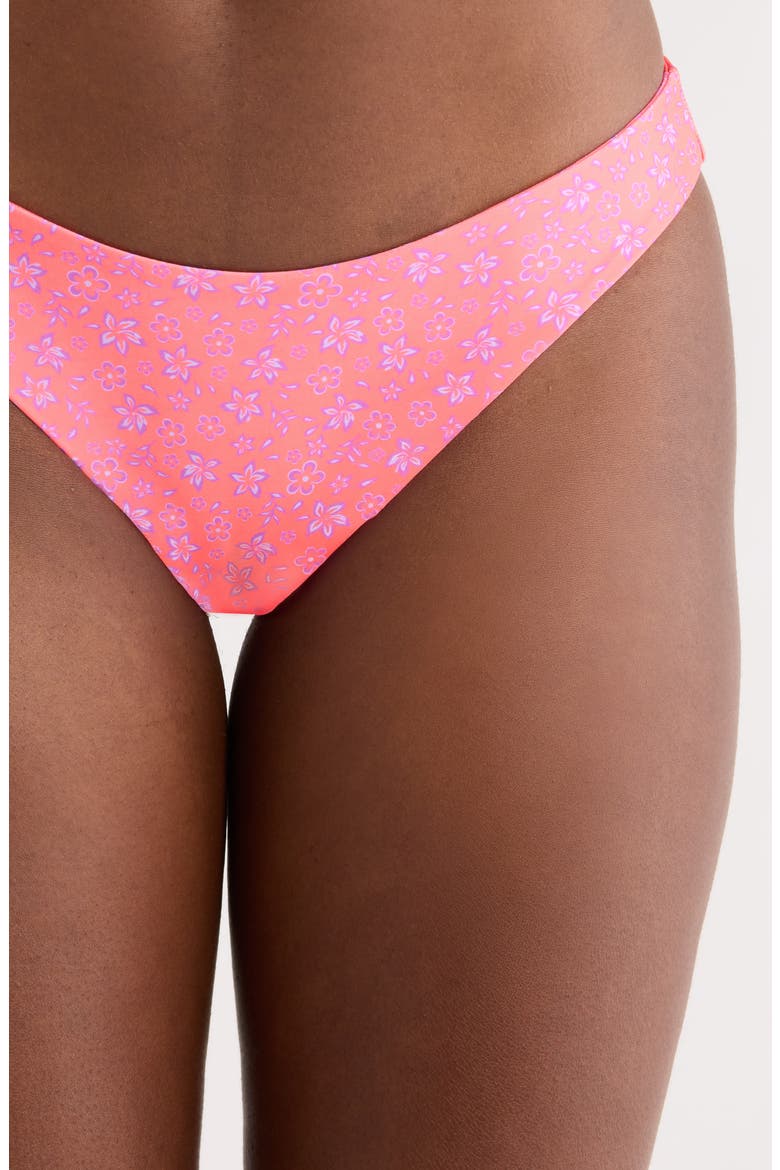 Bikini Bottoms, Alternate, color, KISS ME
