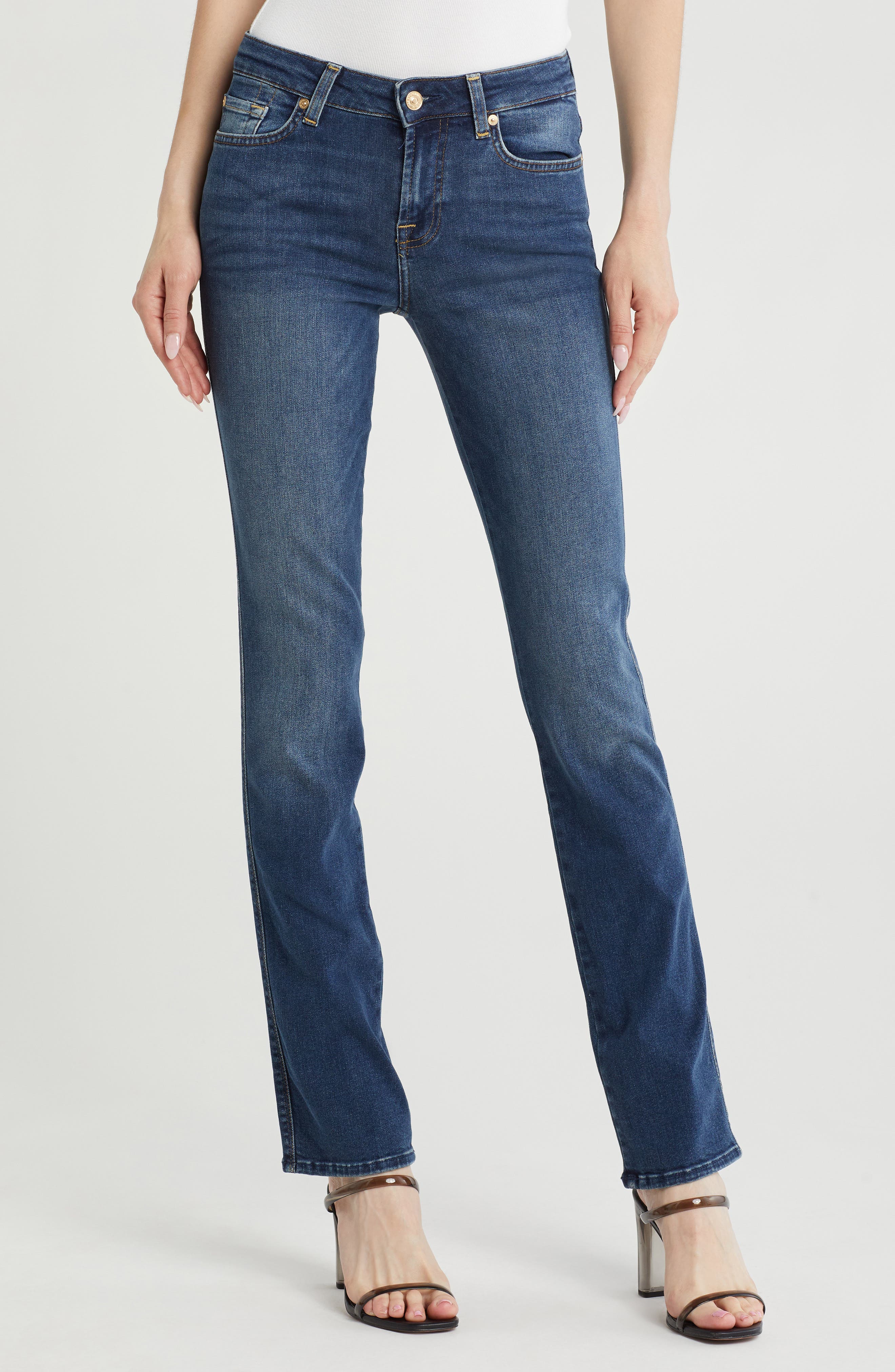 Kimmie Straight Leg Jeans