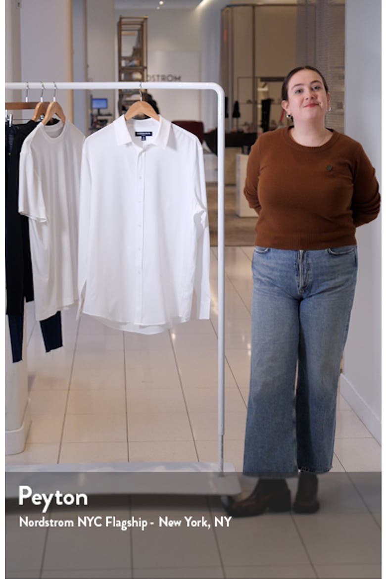 Leeward Solid Stretch Performance Button-Up Shirt video