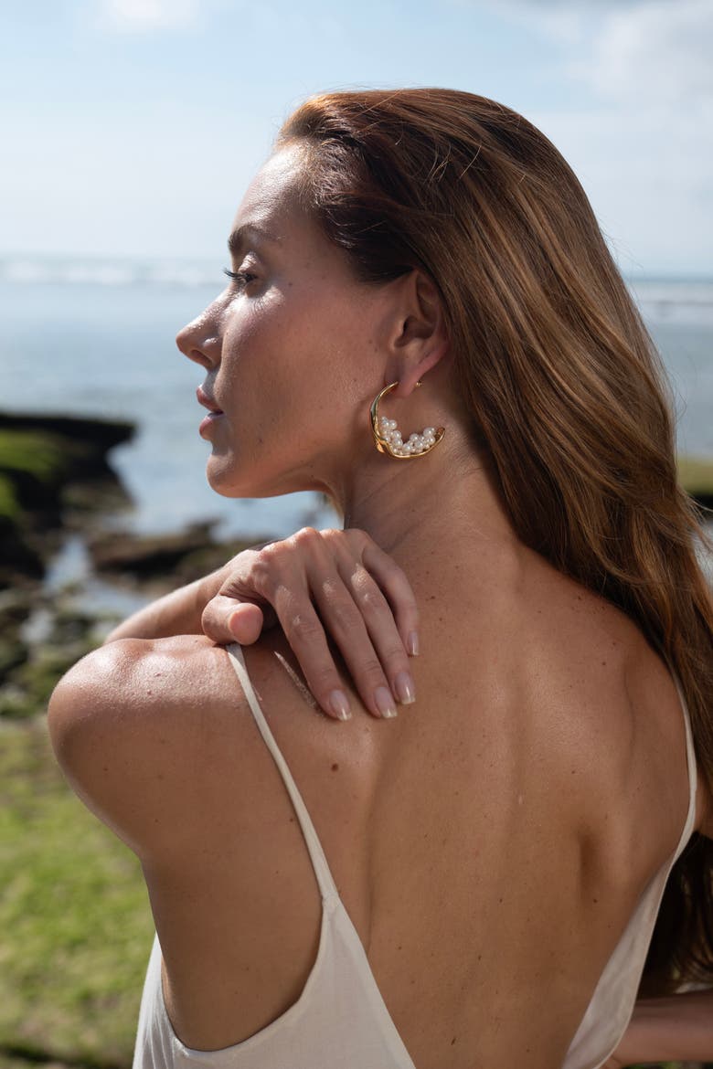 Naomi Shell Pearl Cluster Molten Hoop Statement Earrings, Alternate, color, Gold