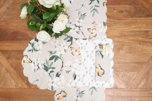 C & F Home C&f Home Dogwood Meadows Round Scalloped Placemats Set Of 6 Floral Butterfly Design, 17" In Neutral