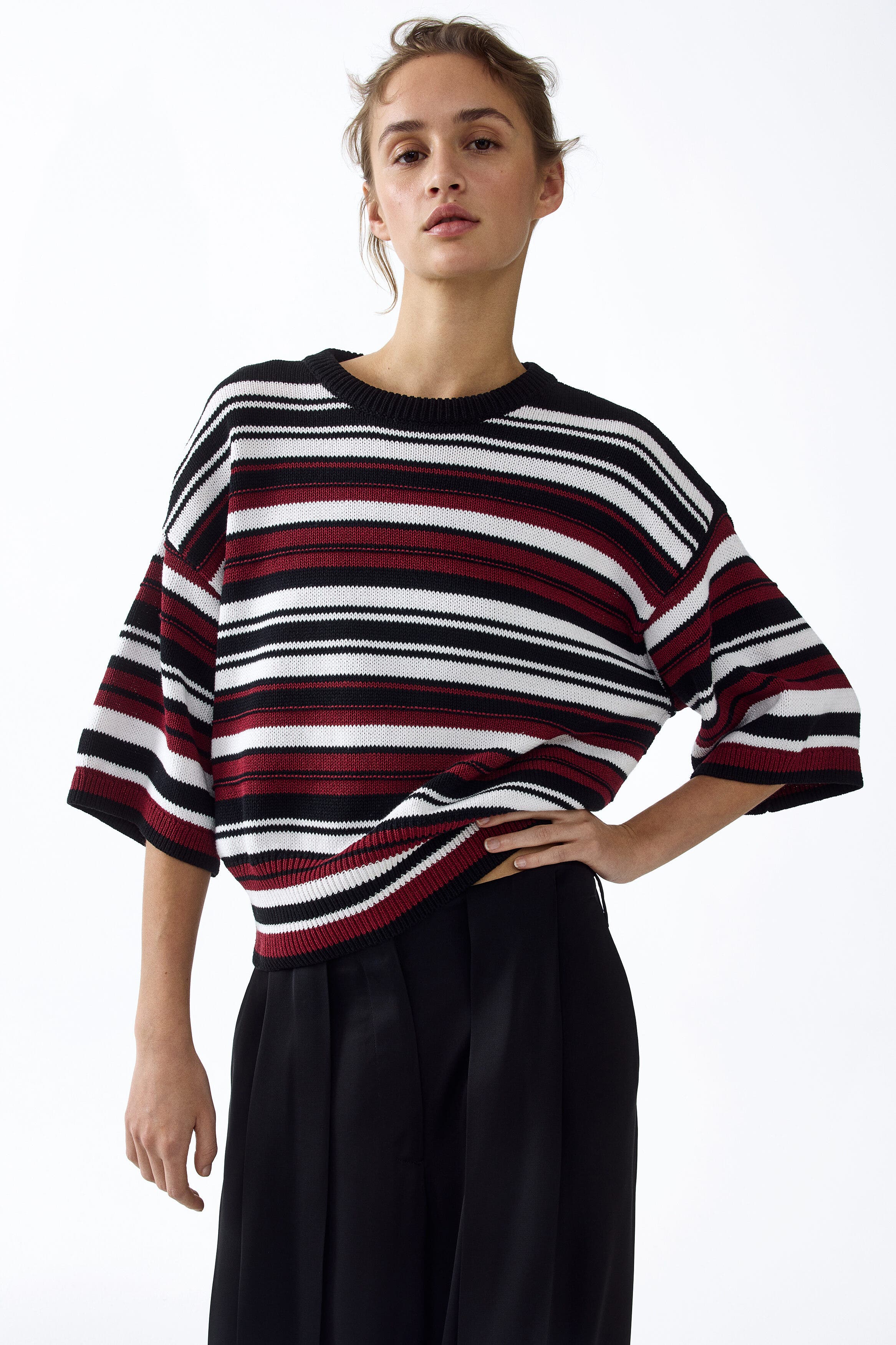 Short-sleeved Jumper - image 2