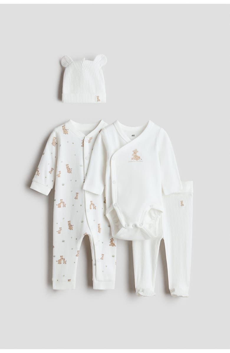 H&M 4-piece Cotton Jersey Gift Set, Main, color, White/Giraffes