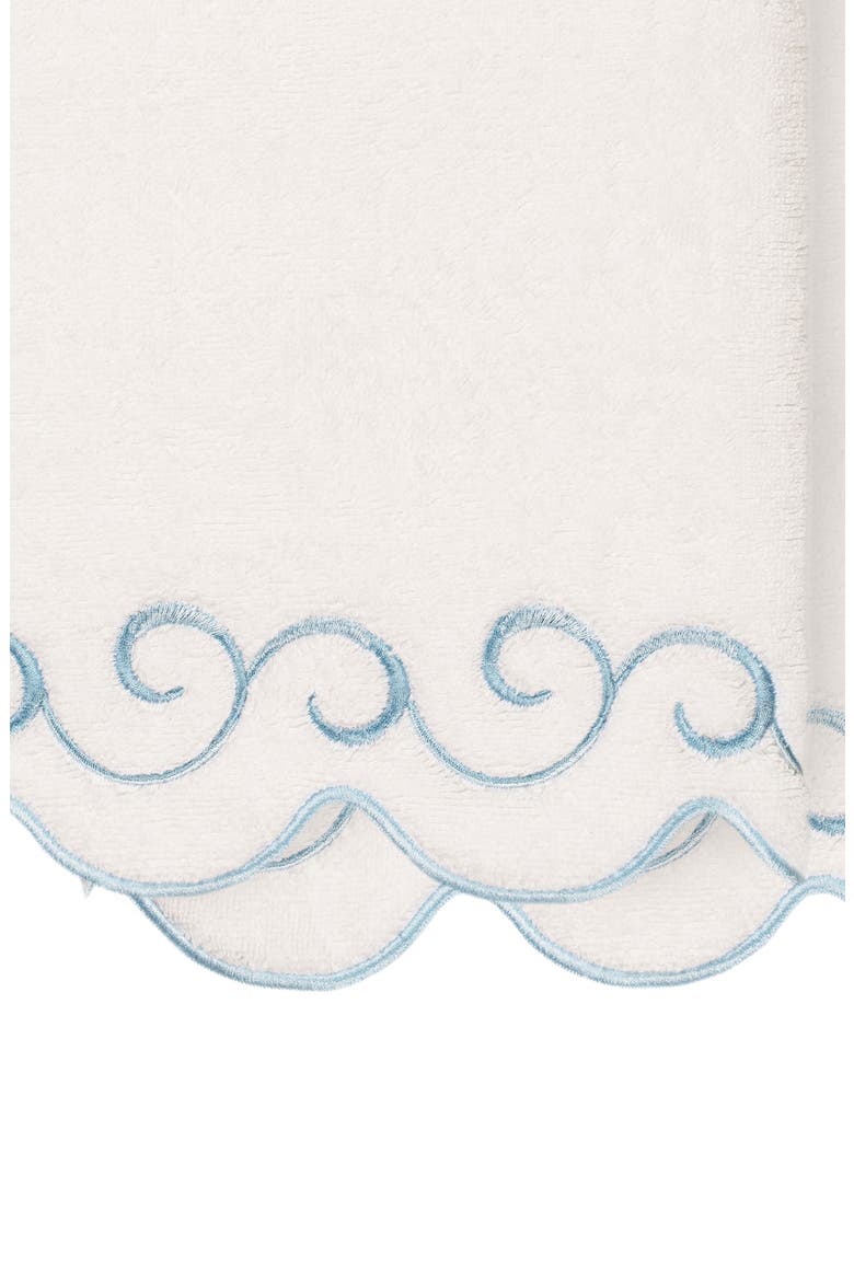Simplicity Scallop Set of 2 Bath Towels, Alternate, color, WHITE/ BLUE