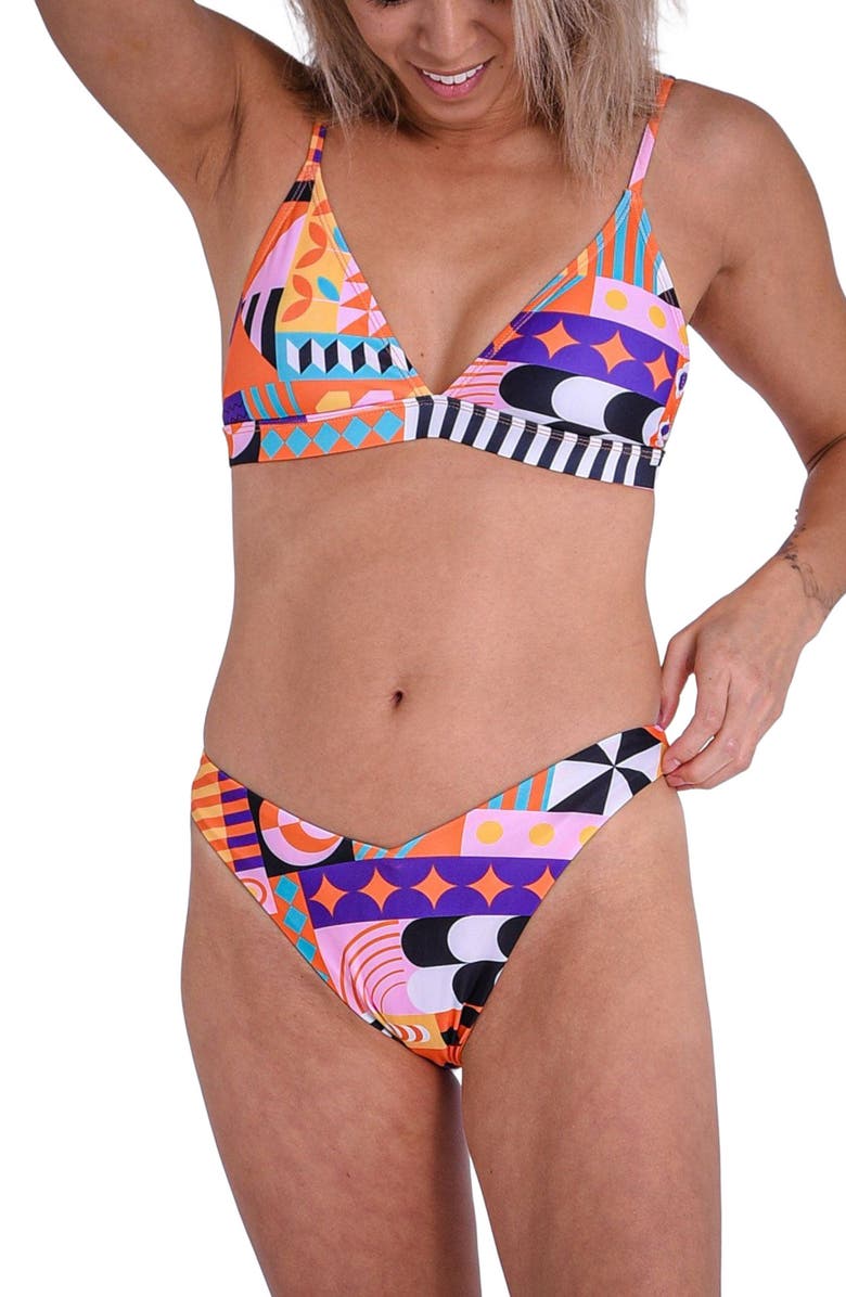 OOSC Endless Summer V-Cut Bikini Bottoms, Alternate, color, Multi