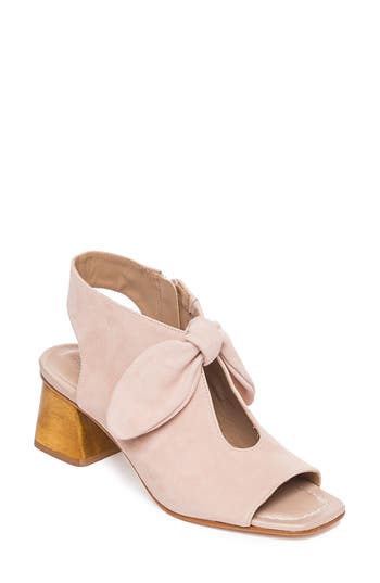 BERNARDO FOOTWEAR BERNARDO FOOTWEAR BERNARDO LIZZIE SANDAL 