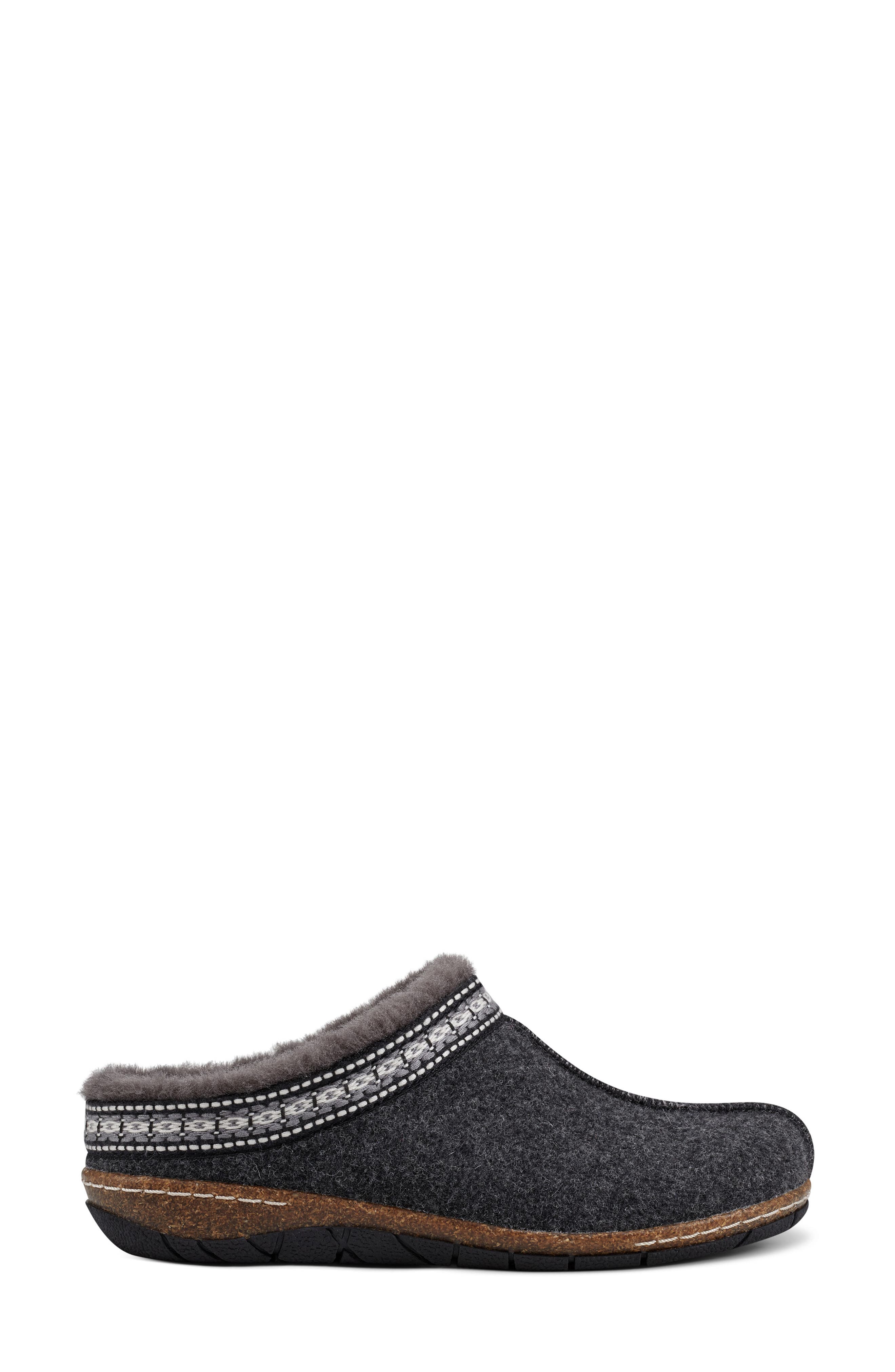 Earth<sup
®</sup
 Elya Faux Fur Clog, Alternate, color, Grey