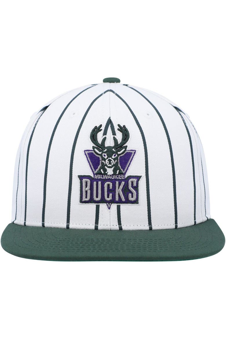 Men's Mitchell & Ness White Milwaukee Bucks Hardwood Classics Pinstripe Snapback Hat, Alternate, color, White