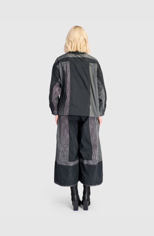 Alembika Gauntlet Boxy Shirt In Black