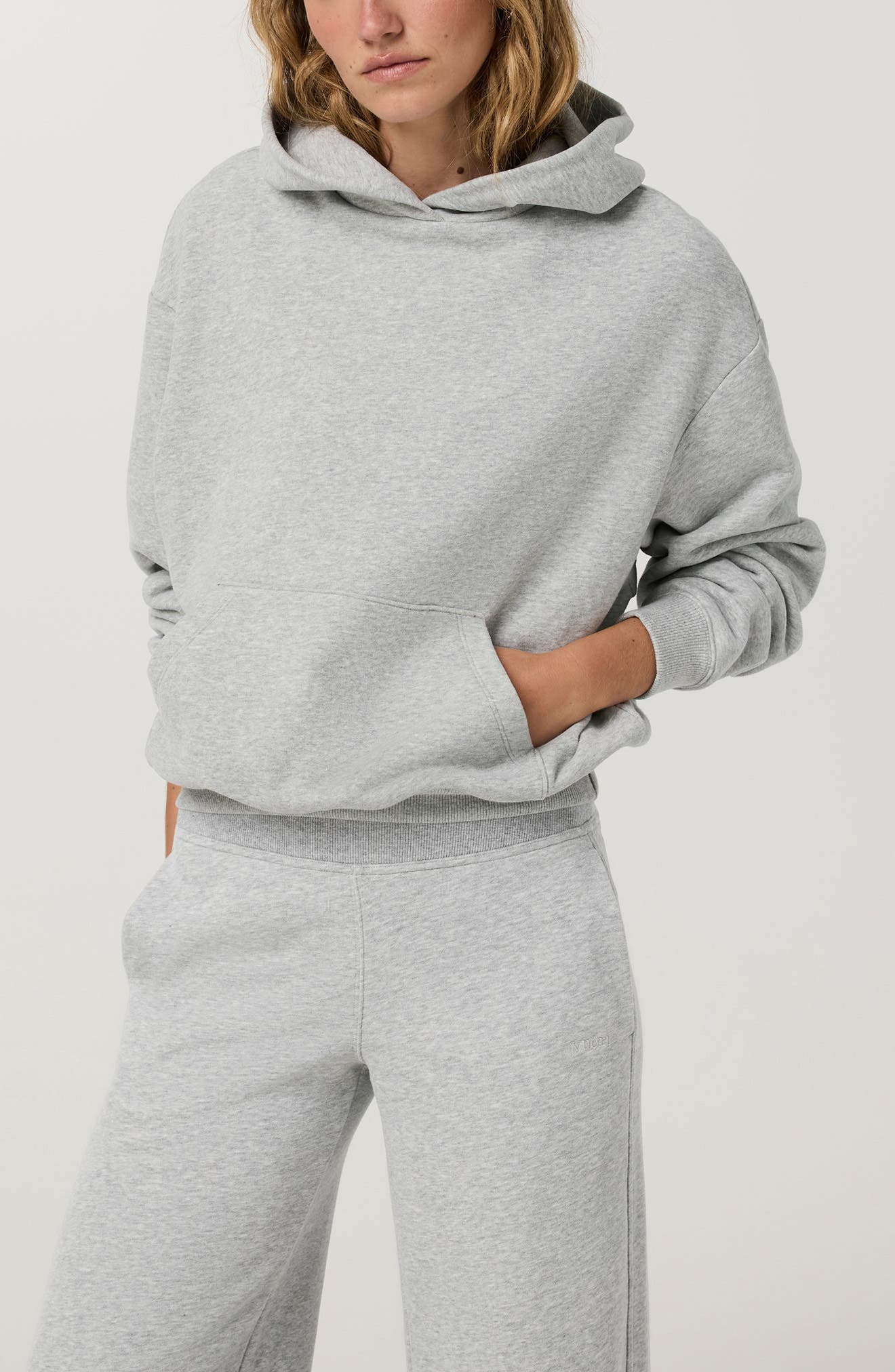 LIGHT HEATHER GREY