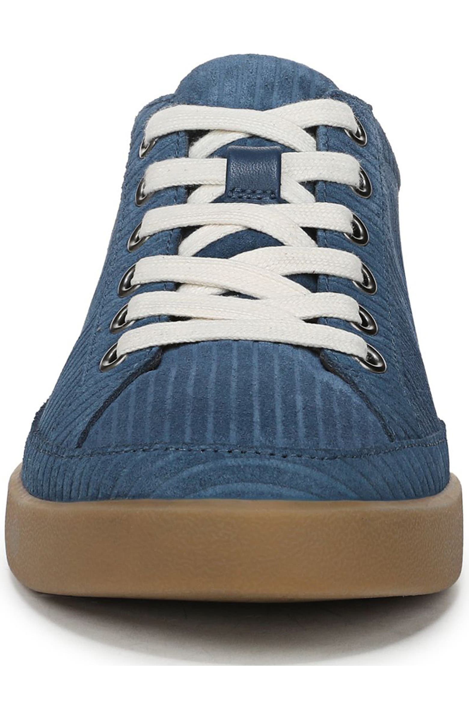 Women's Vionic, Winny Sneaker ‐ Peltz Shoes Women's Vionic, Winny Sneaker ‐ Peltz Shoes