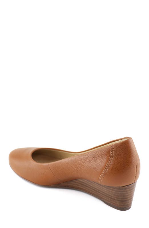 Marc Joseph New York Prospect Leather Wedge Pump, Alternate, color, Cognac Napa Soft