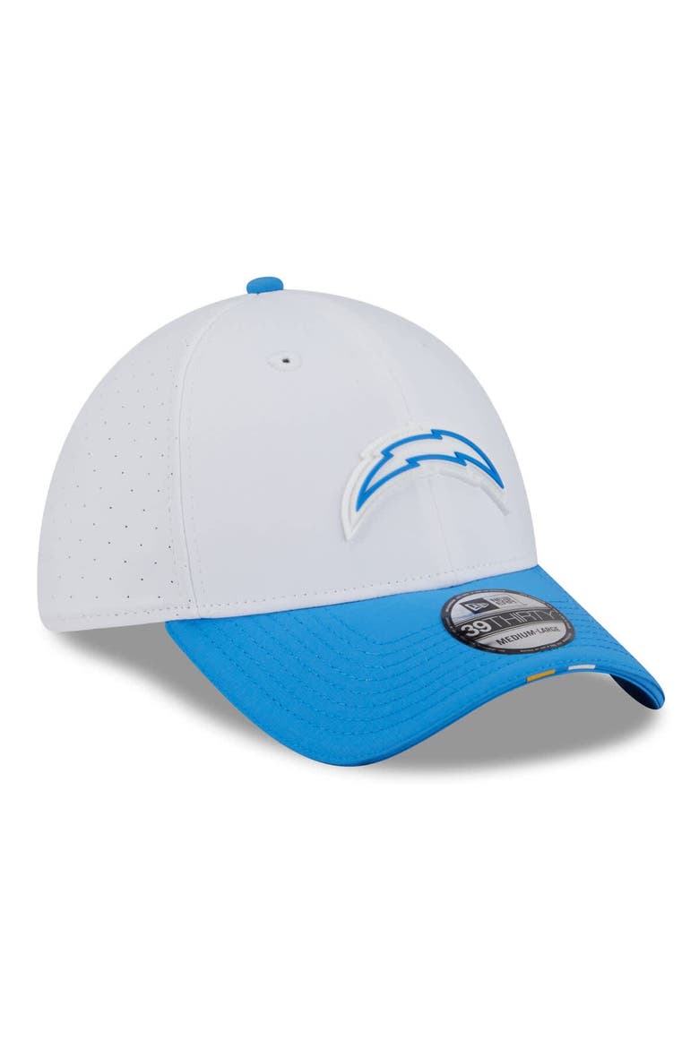 Men's New Era  White/Powder Blue Los Angeles Chargers 2025 NFL Training Camp 39THIRTY Flex Hat, Alternate, color, White