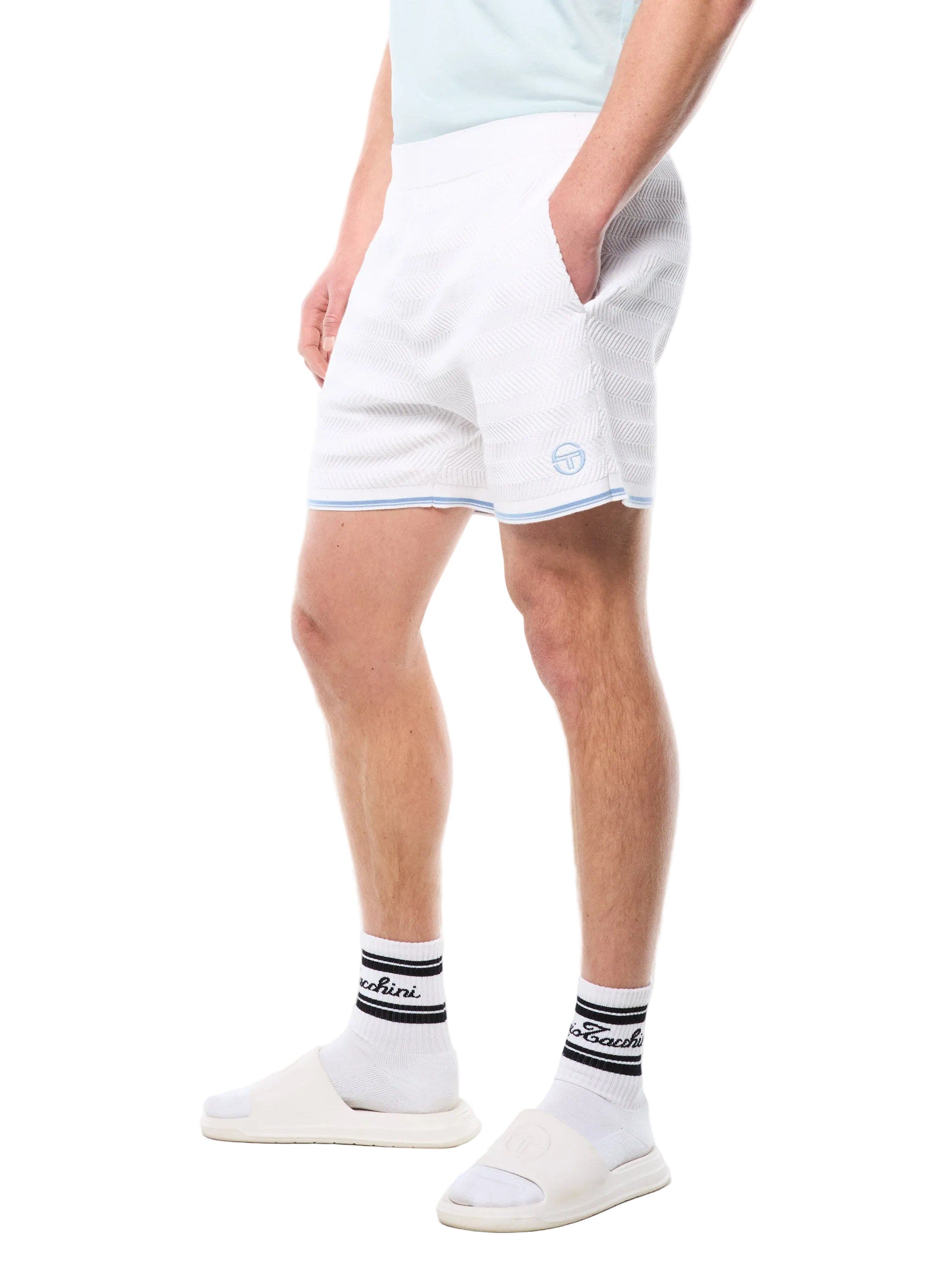 BRILLIANT WHITE