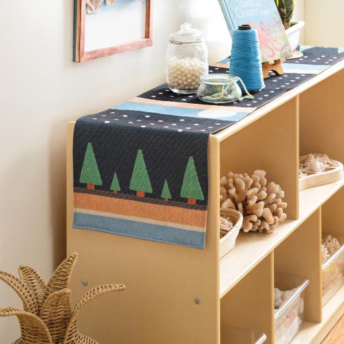 Kaplan Early Learning Company Winter Decorative Runner In Multi