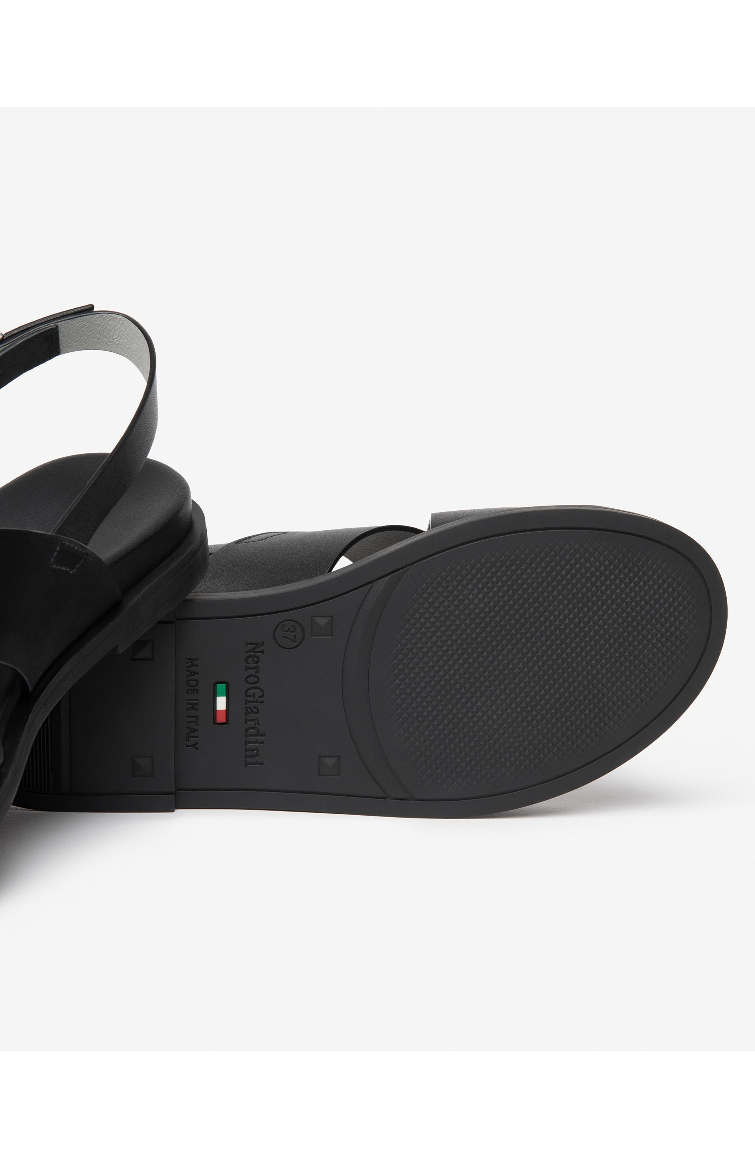 NeroGiardini Slingback Sandal, Alternate, color, Black