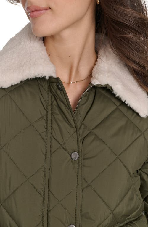 Levi's® Faux Shearling Lined Diamond Quilted Barn Jacket In Green