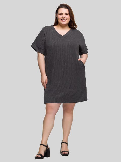 Plus Size V Neck Short Sleeve Pocket T Shirt Dress