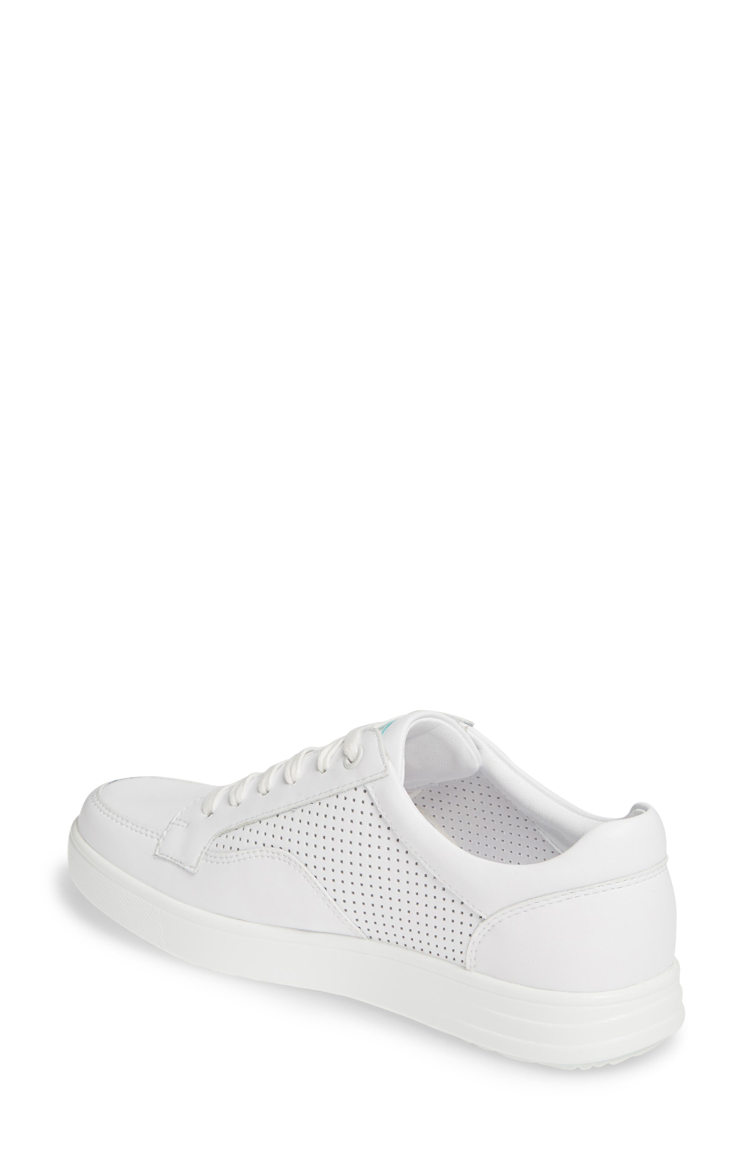 Baseq Low Top Sneaker, Alternate, color, WHITE LEATHER