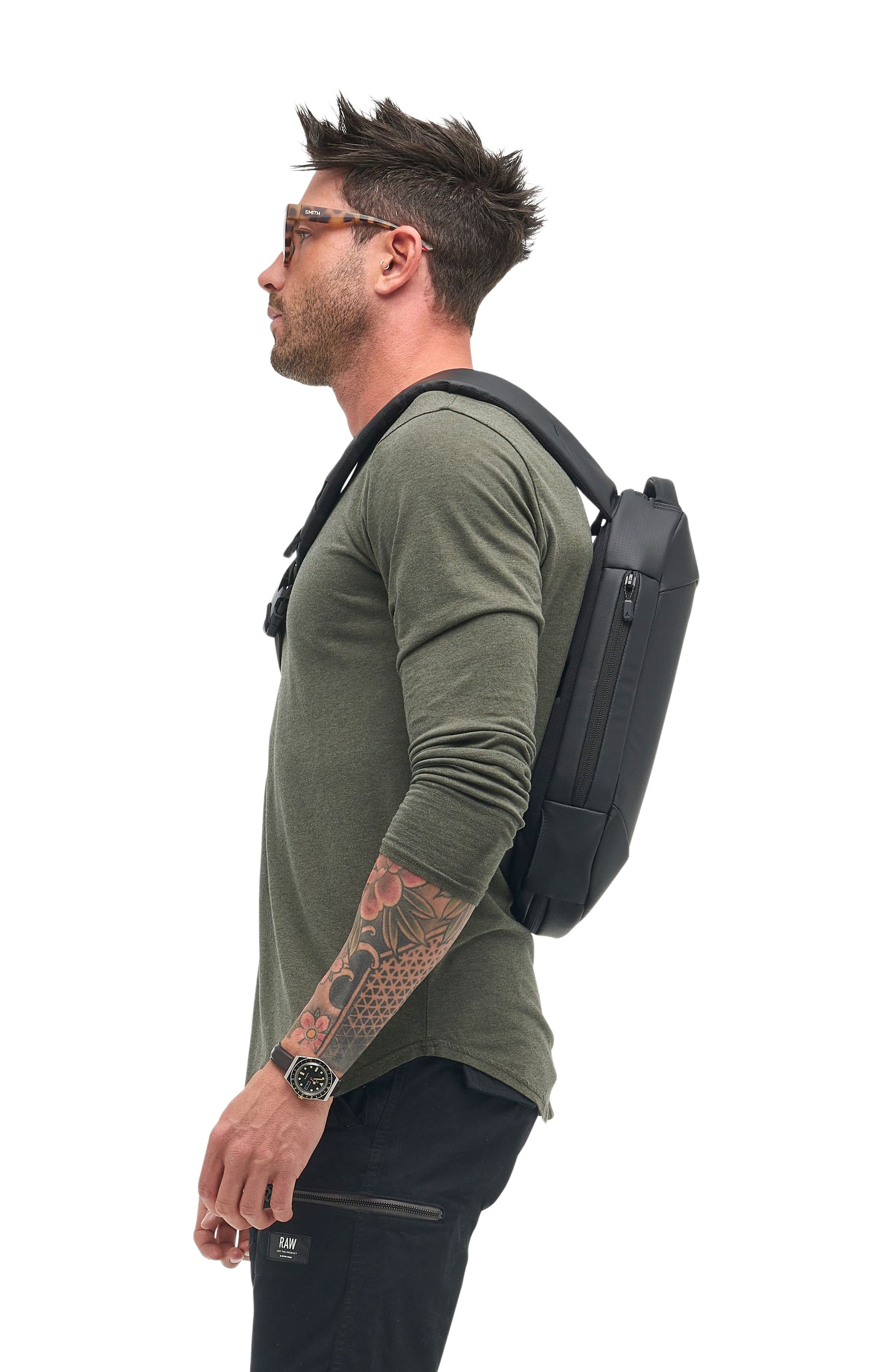 NOMATIC Navigator RS Sling 10L, Alternate, color, Black