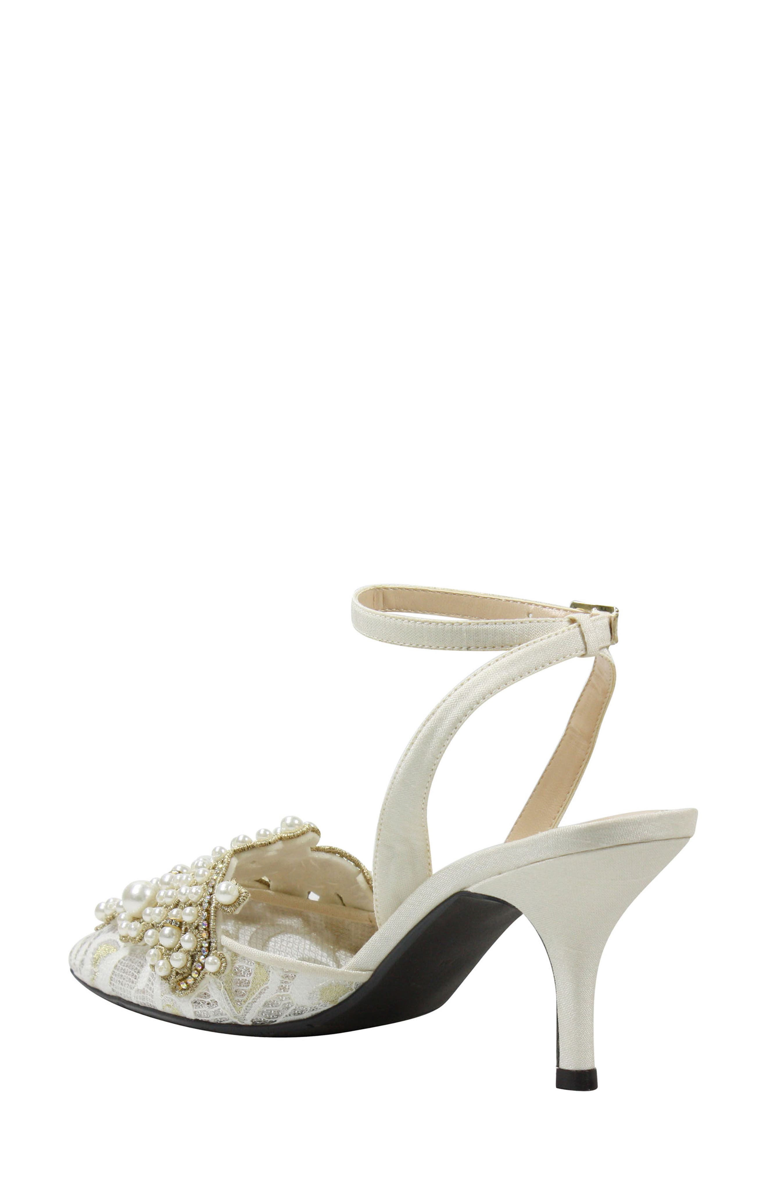 Desdemona Pointed Toe Pump, Alternate, color, IVORY/ WHITE FABRIC