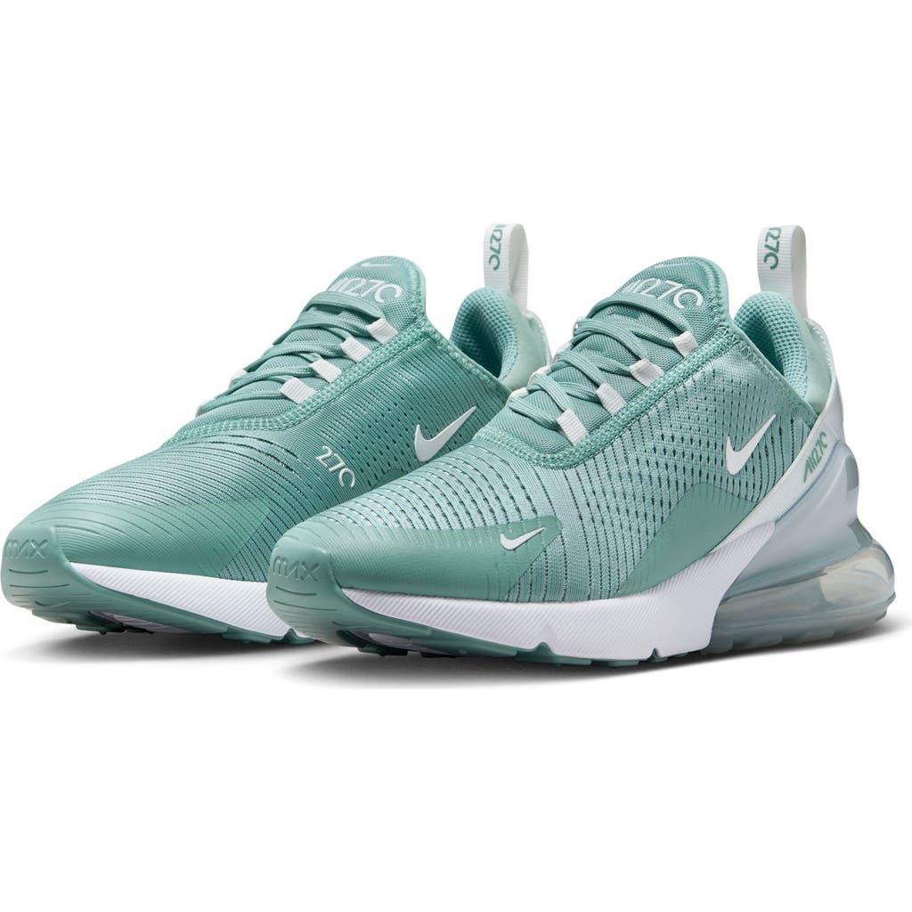 Nike Air Max 270 Sneaker In Blue