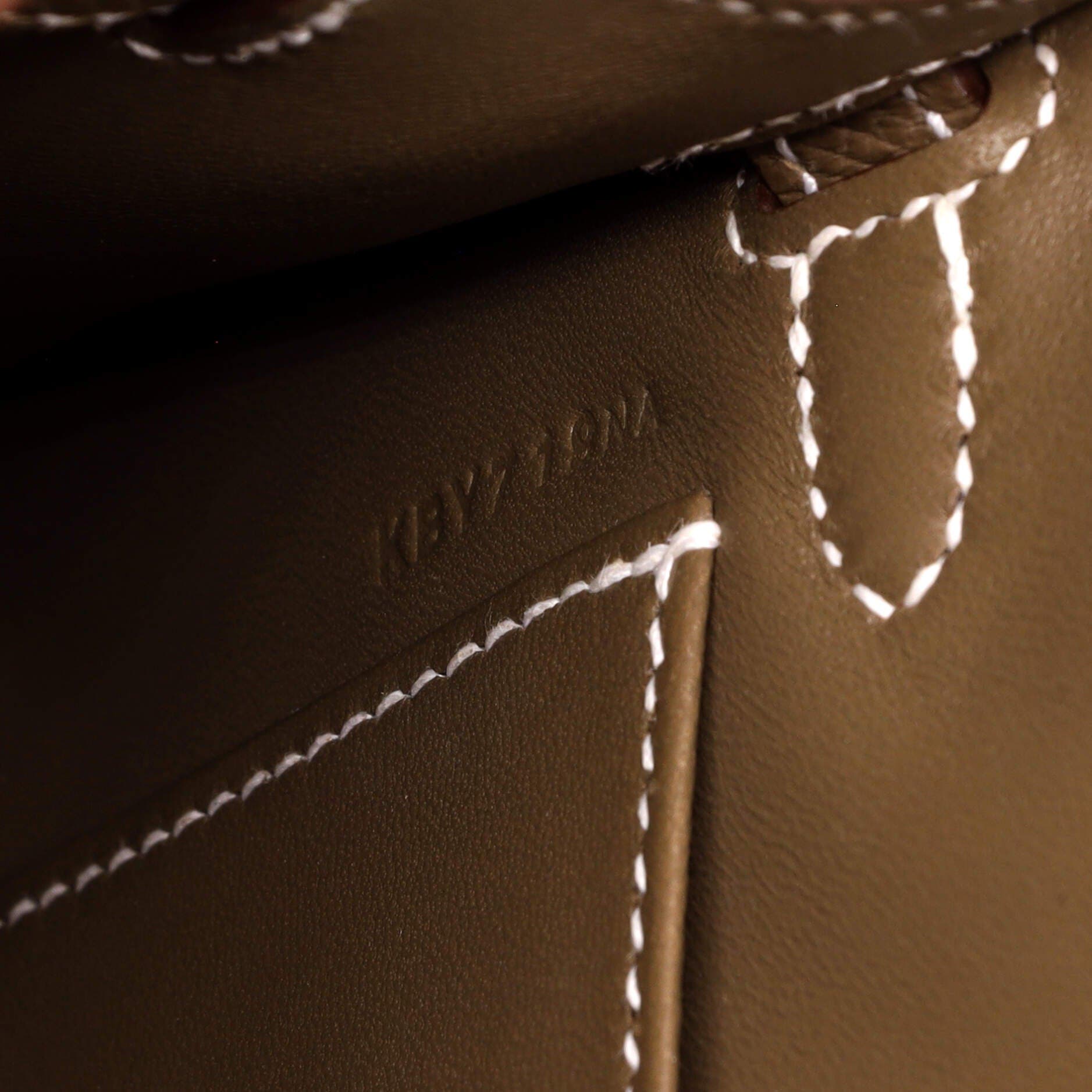 Женские сумки Pre-Owned Hermes Kelly Mini II Grey Epsom with Palladium Hardware 20 — фото 8